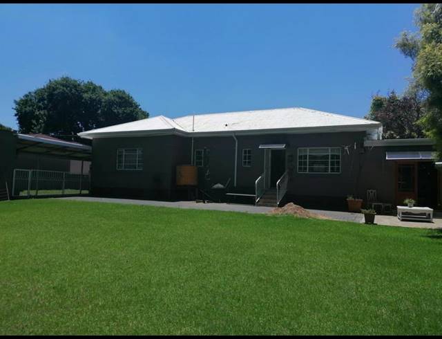 4 BEDROOM HOUSE FOR SALE IN DALVIEW
